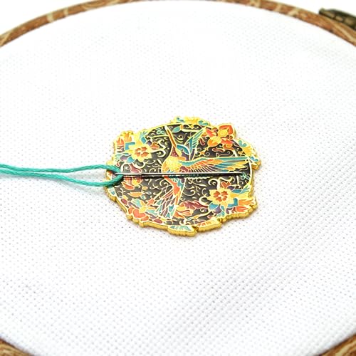 Awesome Pattern Studio Needle Minder Set – Hummingbird Magnetic Needle Minder + 2 Needle Threaders. Enamel Pin for Cross Stitch, Embroidery and Craft - size: Hummingbird Set #1