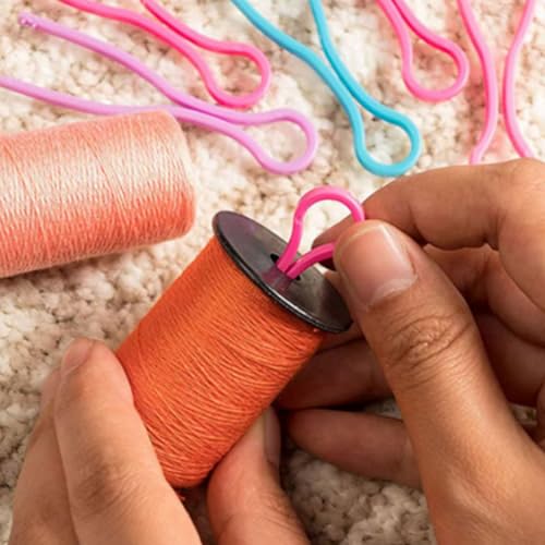HONEYSEW Keep Your Bobbin Threads Matched Up with Your Thread Spools Bobbins Buddies Set of Sewing Machine Quilting Supplies Sewing Products Thread Holder Plastic Bobbin Clips (100)
