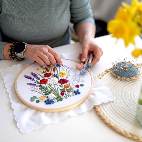 Yinder 5 Set Embroidery Kit for Beginner Starter Kit, Flowers - style: Flowers