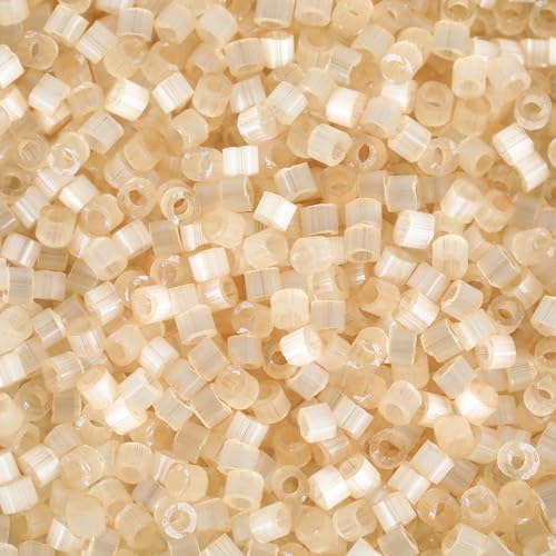 Miyuki Delica Seed Beads - color: DB0674 - Cream Silk Satin
