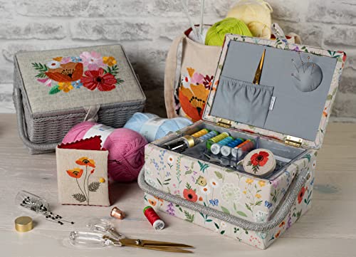 Hobby Gift Medium Sewing Box Organiser - color: Wild Flowers