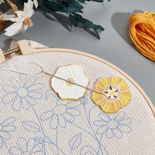 2Pcs Metal Magnetic Needle Minder, Flower Magnetic Needle Keeper, Floral Sewing Holder for Cross Stitch Embroidery Needlework Tools