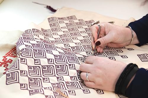 Contemporary Kogin-zashi: Modern Sashiko Beyond Filling in the Gaps