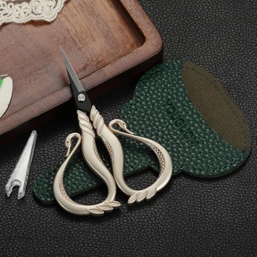 YOUGUOM Small Crochet Scissors with Cover, Little Detail Shears - color: Champagne