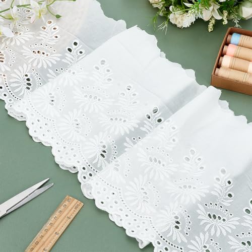 FINGERINSPIRE 3 Yards Ivory White Eyelet Cotton Trim 9inch Wide Cotton Lace Floral Embroidery Lace Trim Wavy Edge Floral Cotton Lace Ribbon for Sewing Dresses Clothes Bag Pets Clothes Decoration