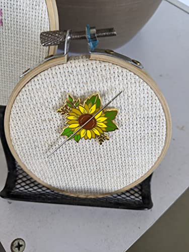 Sunflower Needle Minder