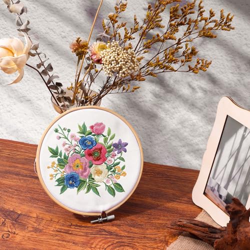 Sibba 6 Inch Wood Embroidery Hoop 5Pcs Cotton Fabric Squares