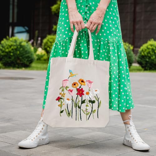 Louise Maelys Canvas Tote Bag Embroidery Kit, Hummingbird Floral Pattern - color: florals