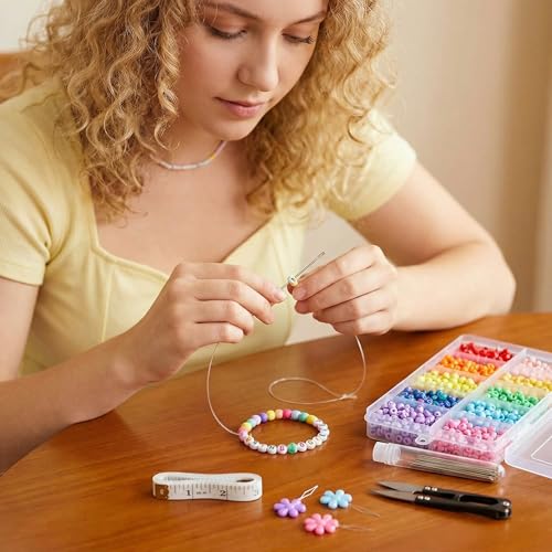 FREICO 28 Pcs Beading Needle Set, 7 Sizes Big Eye Seed Bead Needles, Long Straight Twist Beading Needles, Flexible Needle for Beads for Jewelry Making