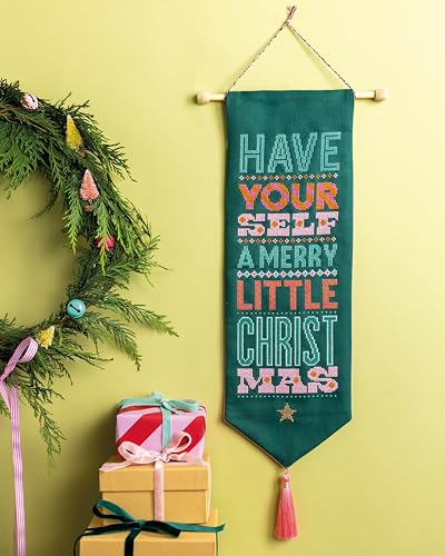 Merry Stitchmas: 24 fun and festive cross stitch designs (Stitchrovia)