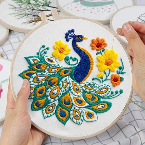 Louise Maelys Peacock Flower Embroidery Kit for Beginners Canvas Tote Bag - color: Peacock