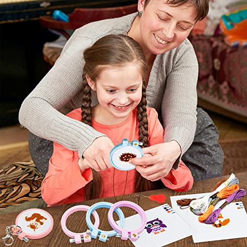 WATINC 5Pcs Embroidery Kit for Kids Stamped Cross Stitch DIY Key Chain with Woodland Animal Patterns Needlepoint Starter Kits Craft Supplies for Beginners Adults Schoolbag