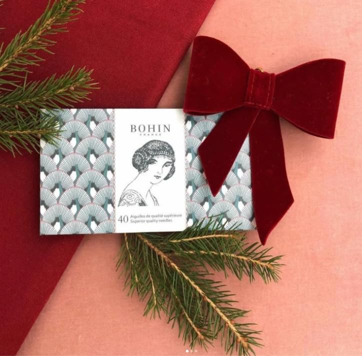 Bohin BOOK of 40 NEEDLES-BLUE SOLANGE, one