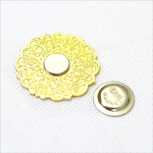 Awesome Pattern Studio Needle Minder Set - Flower Magnetic Needle Minder + 2 Needle Threaders. Enamel Pin for Cross Stitch, Embroidery and Craft - size: Flower Set #1