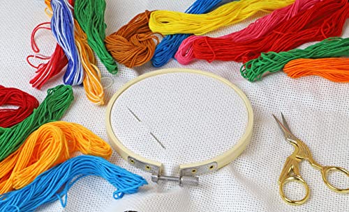 Essentials By Leisure Arts Wood Embroidery Hoop 4" Bamboo - Wooden Hoops for Crafts - Embroidery Hoop Holder Cross Stitch Cross Stitch Hoops and Frames