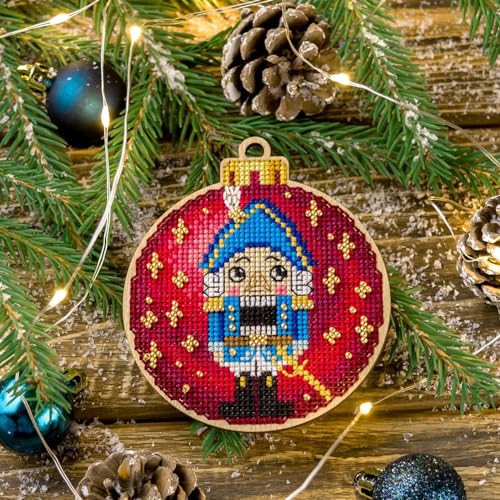Wizardi Wonderland Crafts Cross-Stitch kit on Wood FLW-004 - color: Blue nutcracker