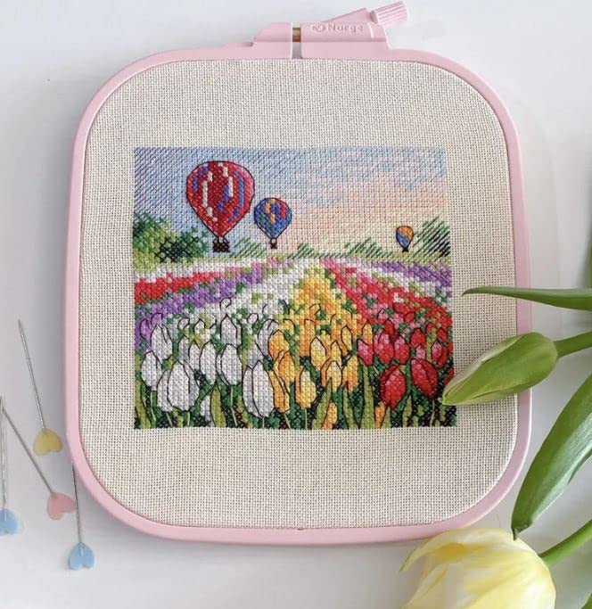 Nurge Square Embroidery Hoop - Plastic Cross Stitch Frame for Needlepoint & Embroidery - Adjustable Craft Hoop - Pink - No:4 (Large) - color: Pink, size: No:4 (Large)