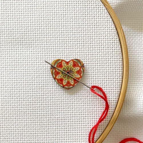 DPXWCCH 4 Pieces Heart Floral Needle Minders for Cross Stitch Wooden Magnetic Needle Keepers Embroidery Needlework Accessories
