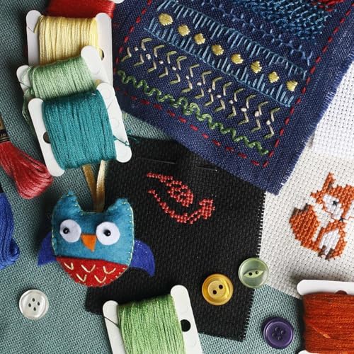 Essentials By Leisure Arts Aida Cloth, 14 Count, Kelly Green, Cross Stitch Fabric, Embroidery Fabric, Cross Stitch Supplies for Crafting, Stitching, and Sewing Projects 15X18