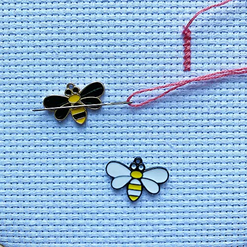 Bee Needle Minders for Cross Stitch, The Set of 2 Magnetic Needle Nanny, Embroidery Needlework Accessories