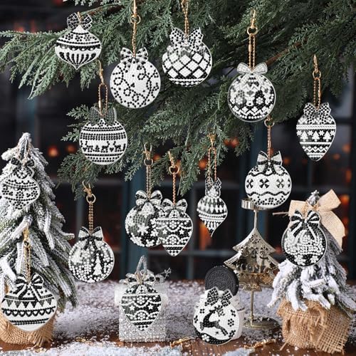 Tondiamo 20 Pcs Christmas Diamond Art Kits 5D DIY Diamond Painting Keychain - style: Black Style