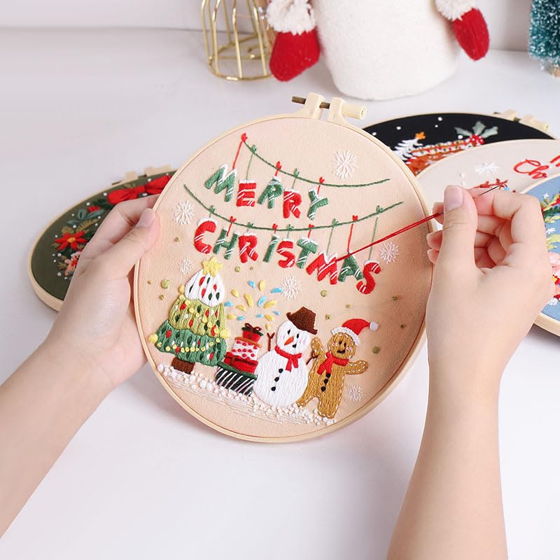 Konrisa Embroidery Kits Merry Christmas Pattern Embroidery Starter Kits for Adults Beginner DIY Sewing Needlepoint Cross Stitch Practice Kit Christmas Home Decoration Handmade Gifts - color: Xmas
