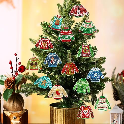 Estune 15 Pcs Christmas Diamond Painting Keychain Kits for Adults