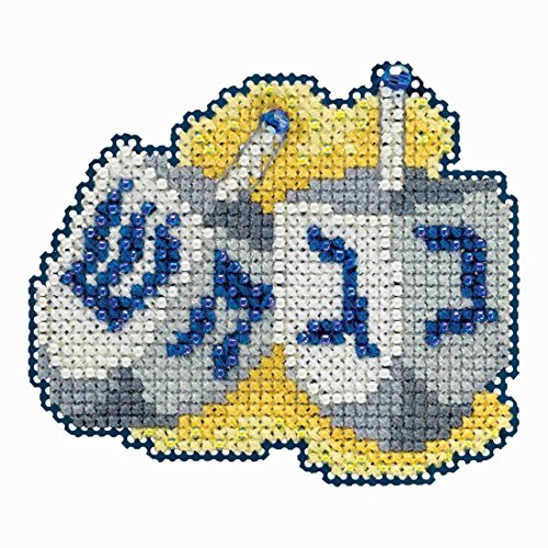 Dreidels Beaded Counted Cross Stitch Hanukkah Ornament Kit Mill Hill 2018 Winter Holiday MH181836