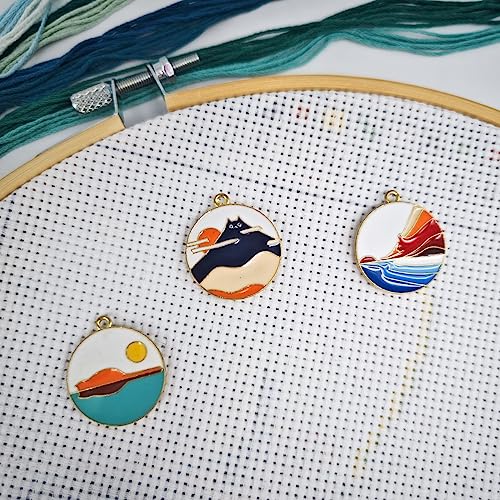 3 Pcs Funny Cats Cross Stitch Needle Minder, Needle Minder Magnetic, Needle Holder for Cross Stitch, Sewing, Embroidery and Needlework Accessories, Enamel and Magnetic
